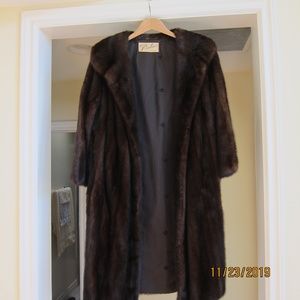 Beautiful Pinkus Vintage Full Length Mink Coat